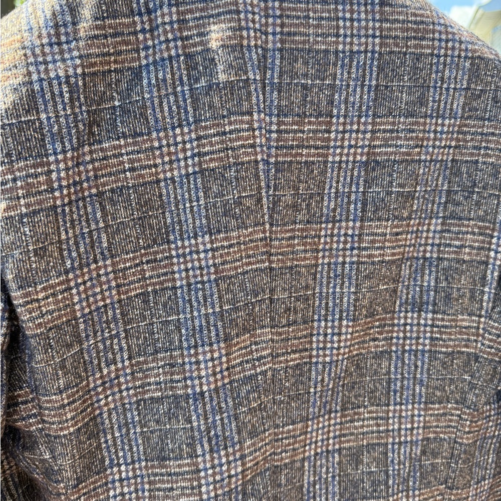 Suitsupply Brown and Gray Sport Coat with Classic Plaid Design - Picture 3 of 7
